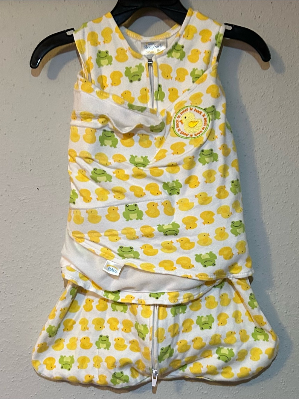 HALO SleepSack Swaddle Newborn Yellow Duck Frog Print